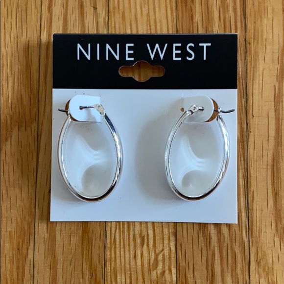 Add-On! Oval Hoop Earrings - Picture 2 of 3